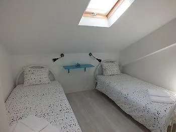 Dorms & Doubles *